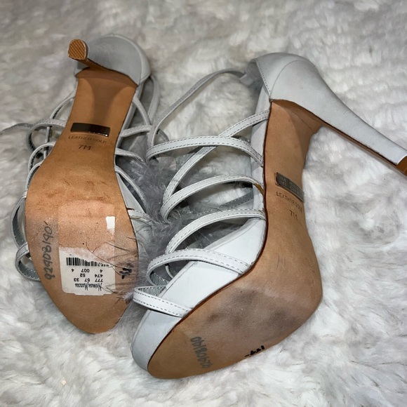 Badgley Mischka ostrich feather heels - Picture 3 of 4